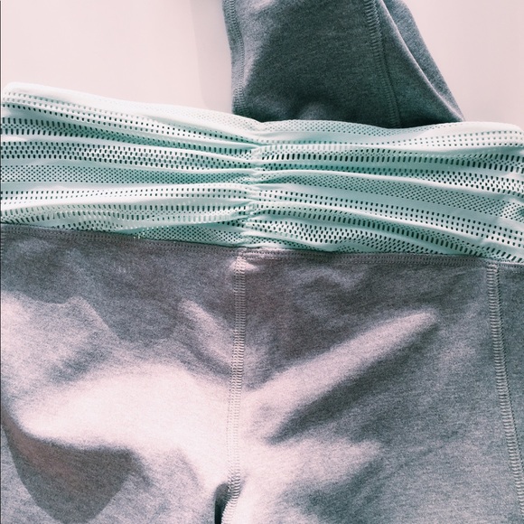 NWOT Roxy Yoga Pants - Picture 5 of 6